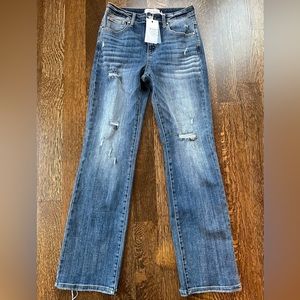 Women’s Risen Straight Leg Jean Size 5/27 NWT